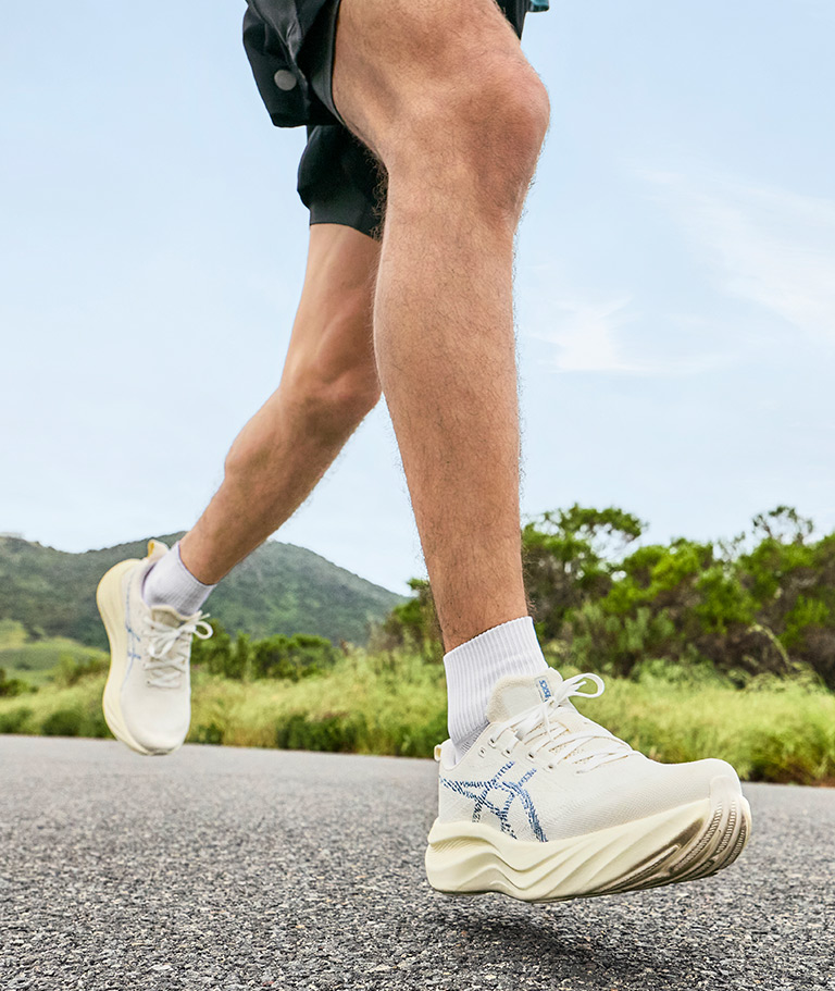 ASICS公式】アシックス スポーツシューズ ウエア オンラインストア