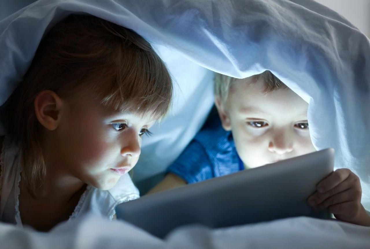 Description for babytalk image code The-Benefits-and-Risks-of-Screen-Time