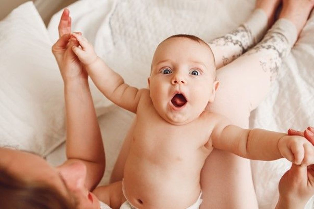 Description for babytalk image code what-is-the-moro-reflex