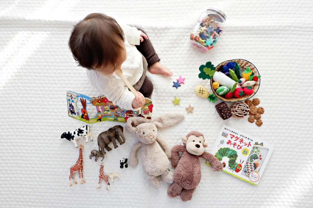 default image for babytalk source: shirota-yuri-p0hDztR46cw-unsplash.jpg