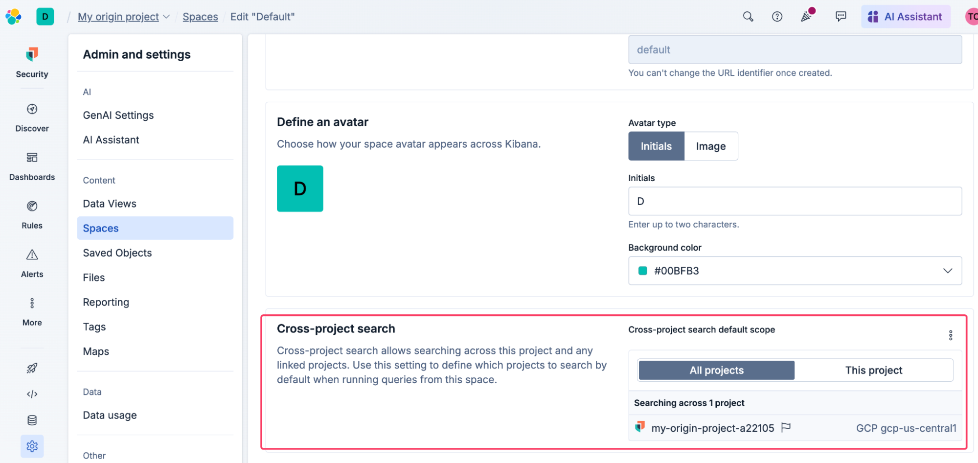 Página de configuración del espacio de Kibana que muestra el panel de alcance predeterminado de búsqueda entre proyectos, con "Todos los proyectos" seleccionados y my-origin-project-a22105 en GCP us-central1 listado como el proyecto activo