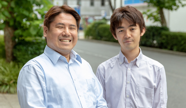 吉岡洋さん（左）と樋口慎さん