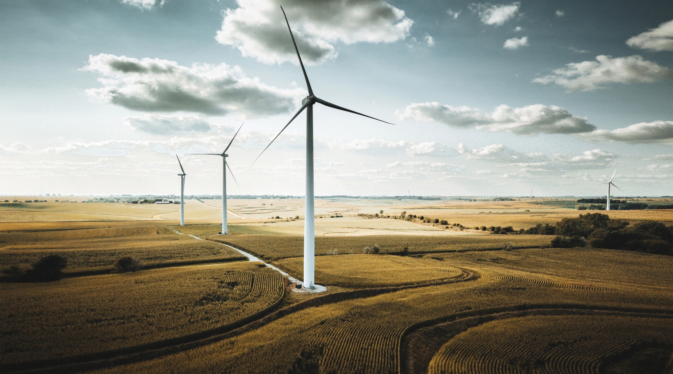 Afternoon image of a wind farm in Nebraska