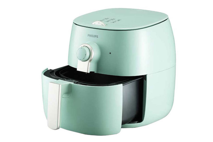 Philips Airfryer in Desert Green.jpg