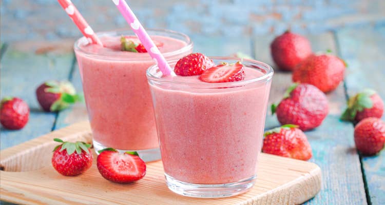 蛋白质草莓清凉饮 