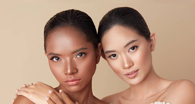 Two women wearing natural makeup 2 