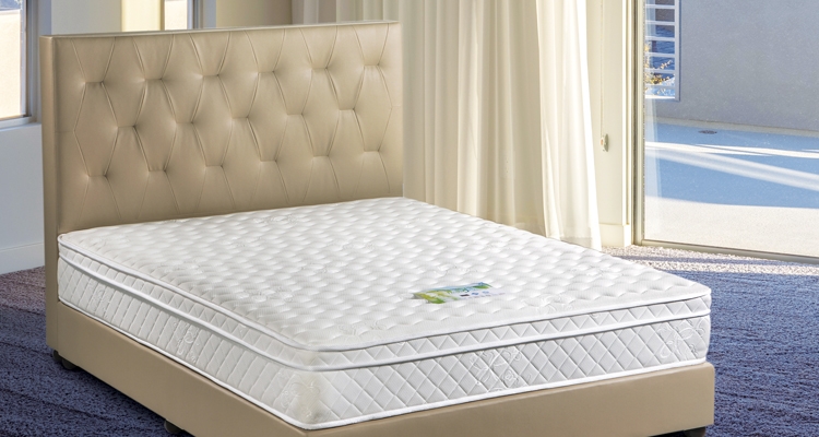 Dreamland Chiromax Mattress and Headboard Divan