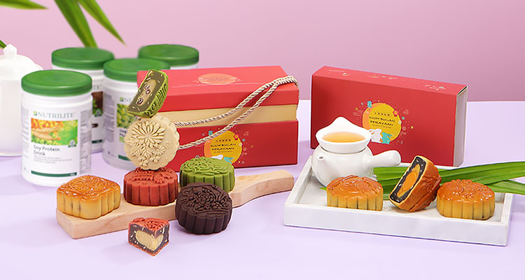 The best mooncakes in Singapore to usher in Mid Autumn Festival 2022