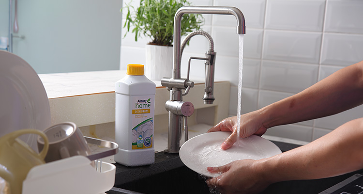 Amway Home DISH DROPS Concentrated Dishwashing Liquid.jpg