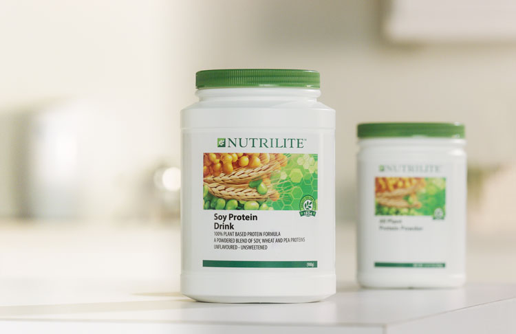 Nutrilite_Soy_Protein_Drink_is_available_in_2_sizes_and_3_other_flavours.jpg