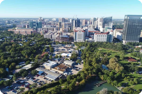 An arial view of Hermann Park and medical facilities in Houston's Medical Center Area