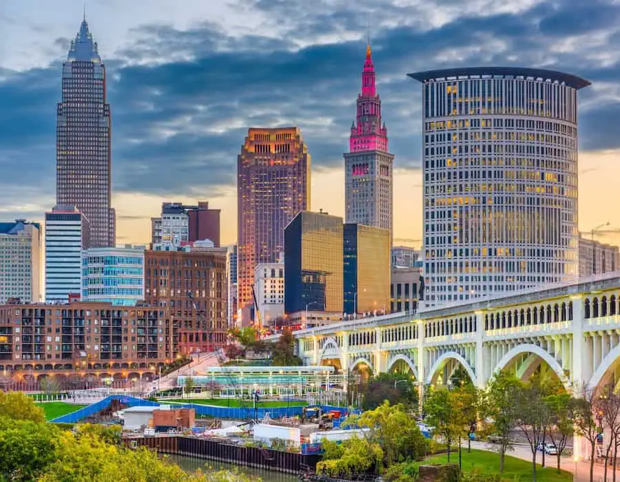 Urban skyline near Lakewood, OH with a mix of modern and classic architecture.