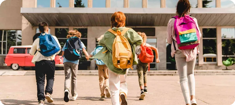 Moving Schools: A Parent’s Complete Guide