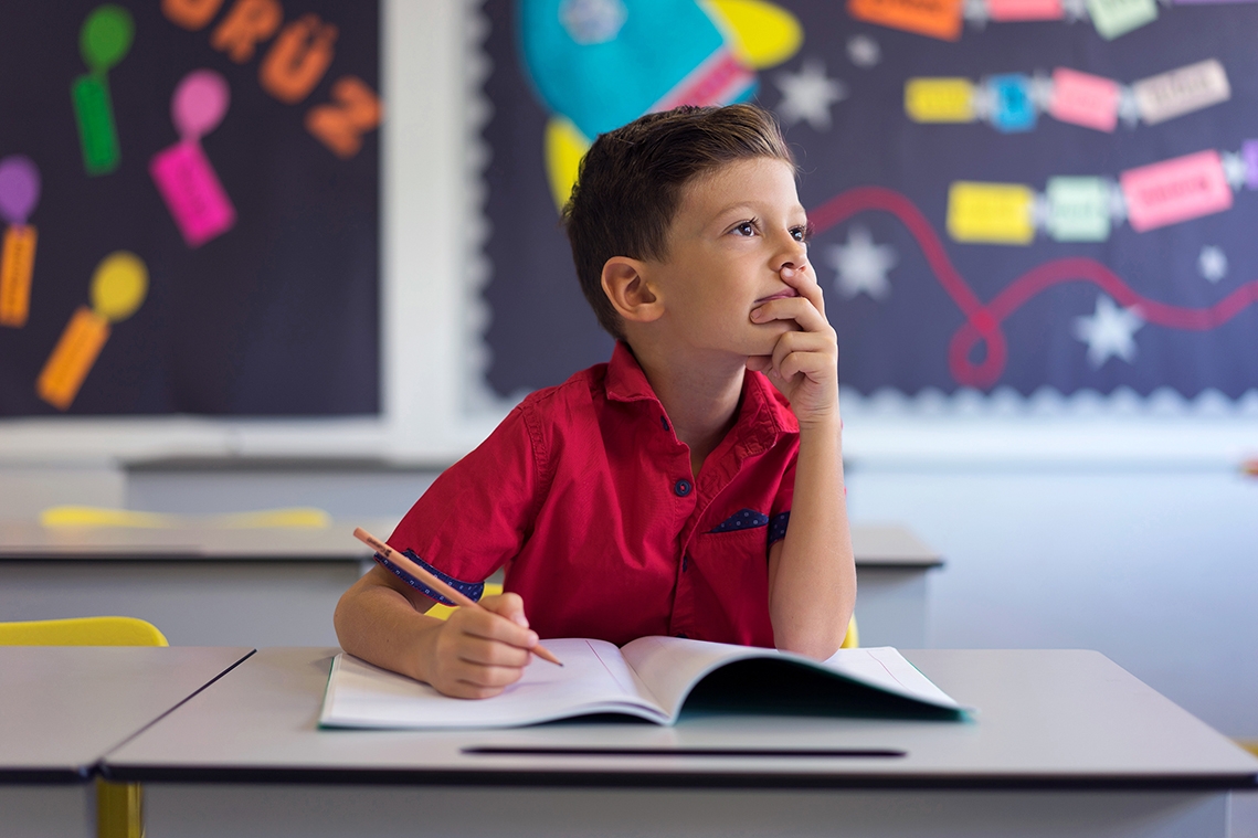 Individualni jezikovni tečaji za otroke in najstnike v živo.	