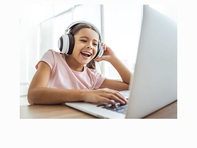 Online individualni jezikovni tečaji za otroke in najstnike.