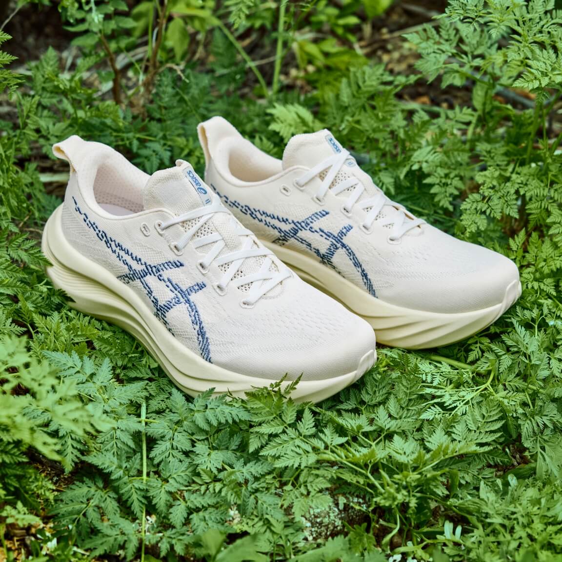 ASICS Meet the NIMBUS MIRAI™ 2 Shoe: Designed to be Returned