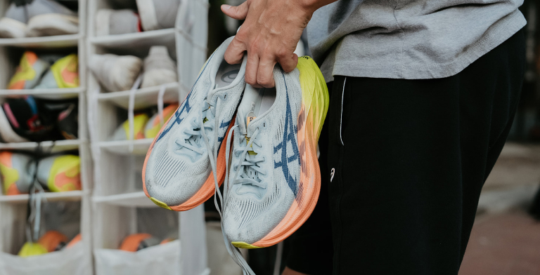 How to Know It's Time to Replace My Running Shoes 