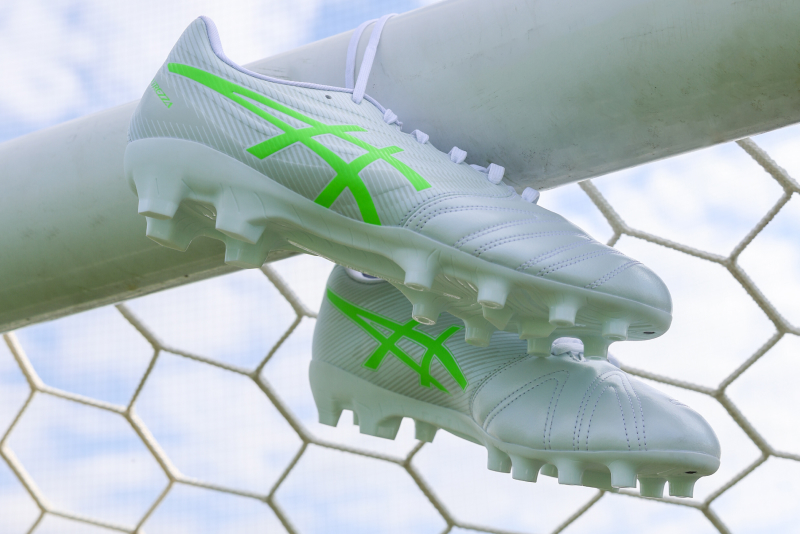ASICS Soccer Cleats. 