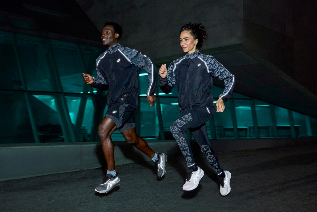 ASICS how to dress for a fall run