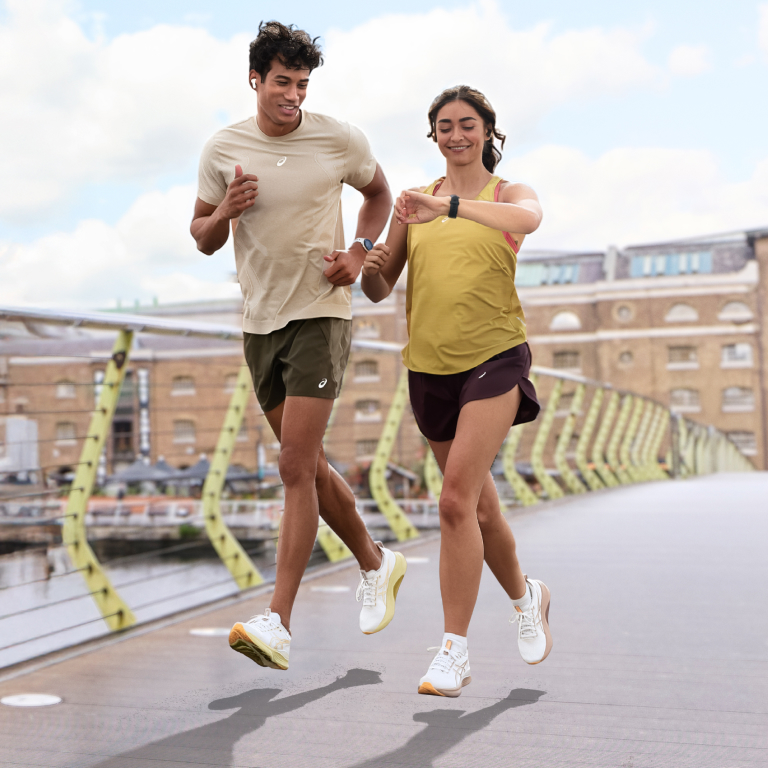 Runners running