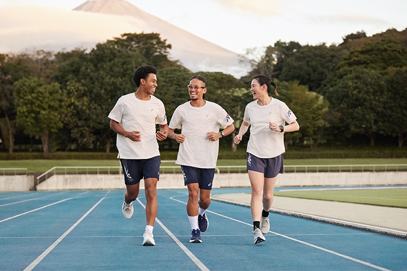 ASICS Athletes Running.