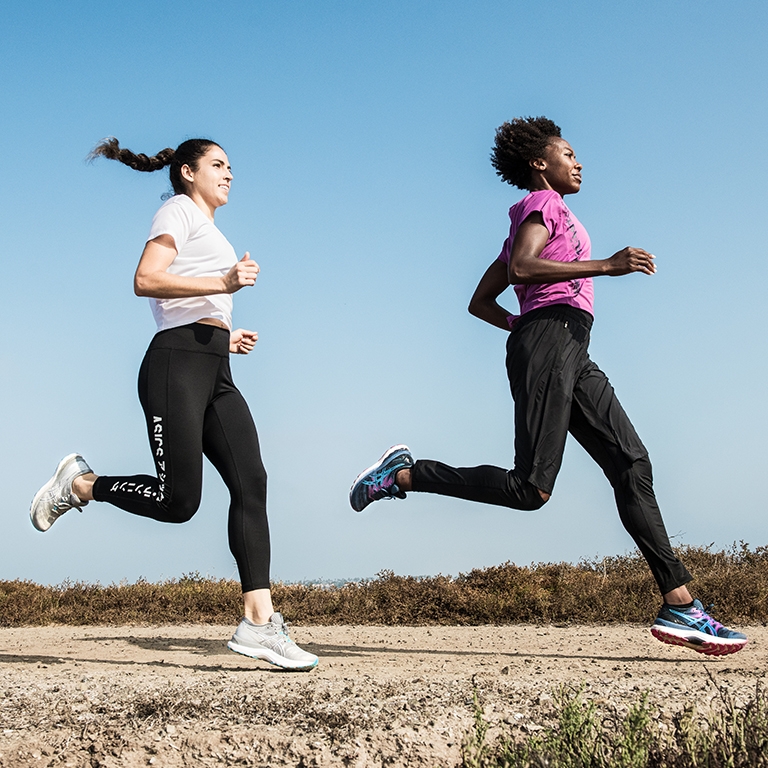 women running