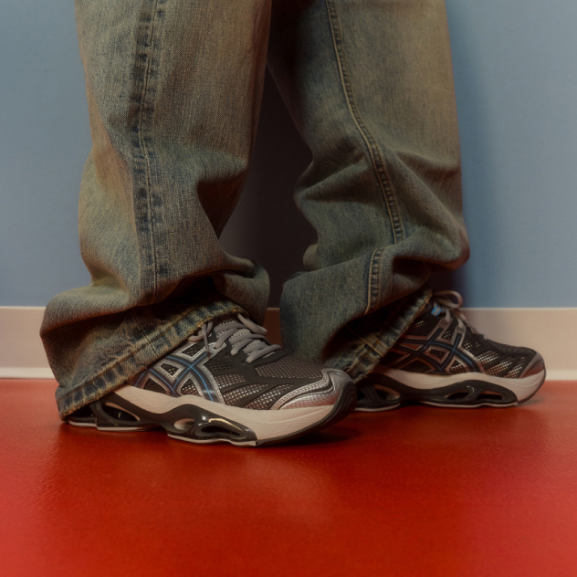 ASICS Sportstyle GEL-KINETIC 2.0 Shoes Shop Now