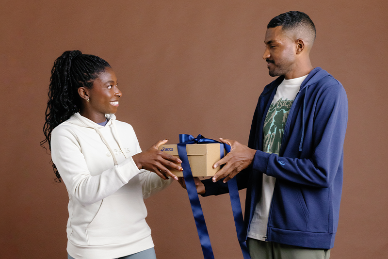 ASICS Gifts apparel