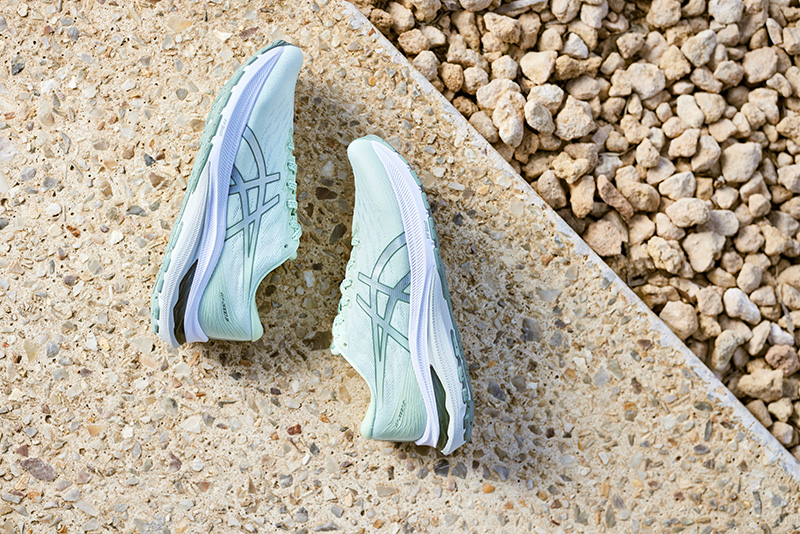 ASICS GT-2000 11 Shoe