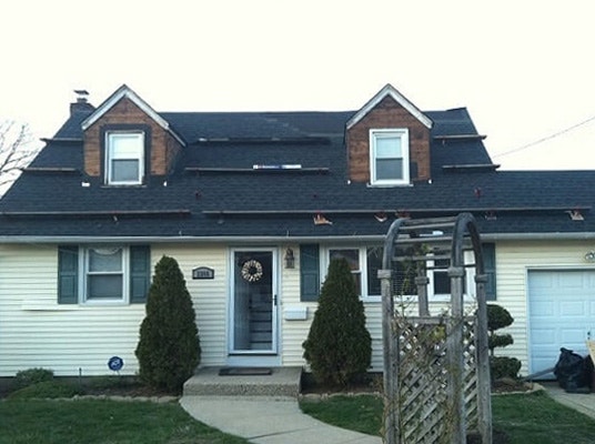 old windows on hartford home before replacement