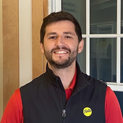 Austin Roche headshot