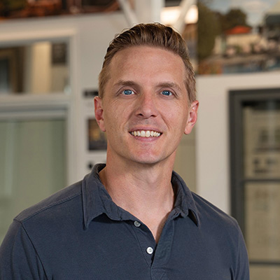 Eric Lambert headshot