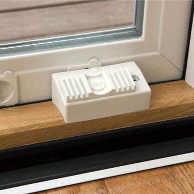 close shot of a footbolt for fiberglass sliding patio doors