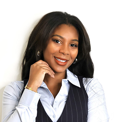 Asianae Gunn headshot