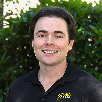 Cole Pickering headshot