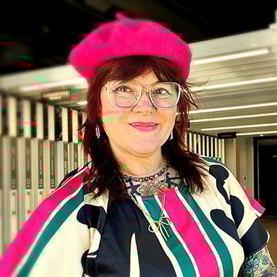 Andee Higgins headshot