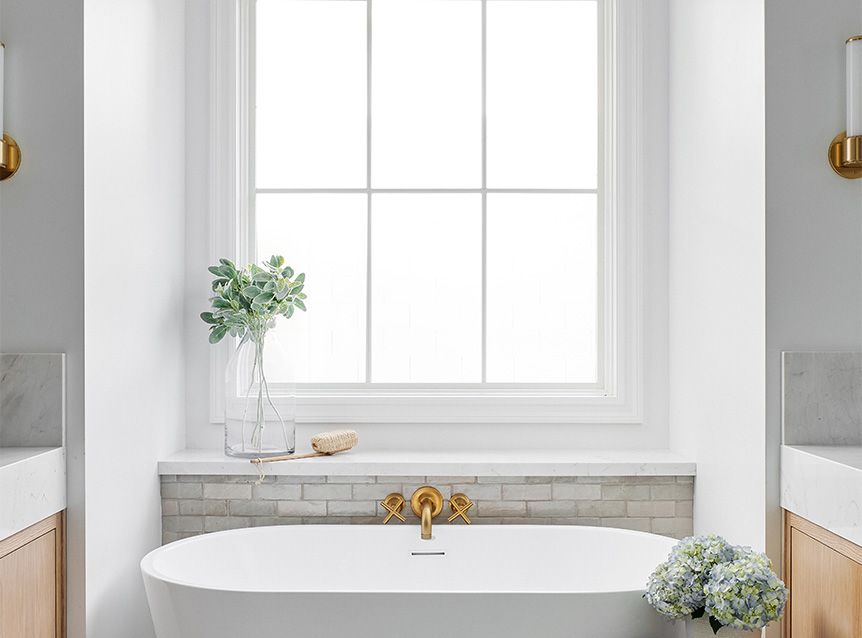 Bathroom window clearance decor