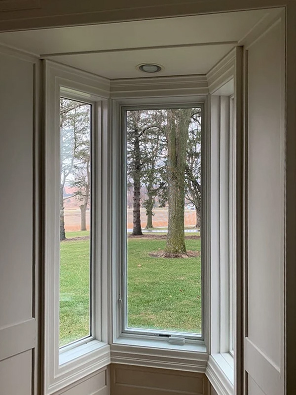 Three Lifestyle Series casement windows arranged as a bow with sharp angles.