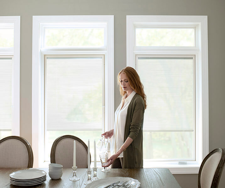 lifestyle-interior-dining-room-casement