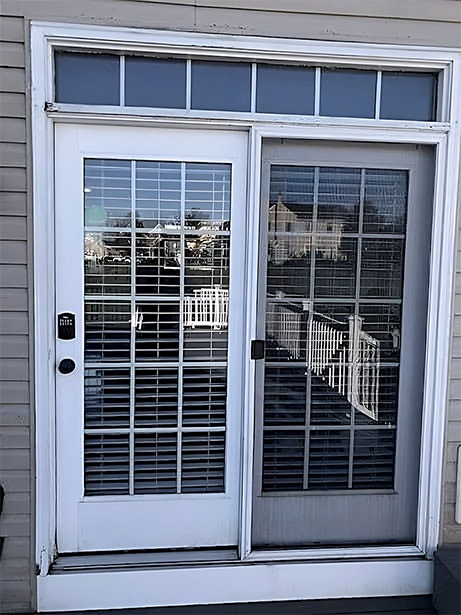 Before and After: Sliding Door with Retractable Screen
