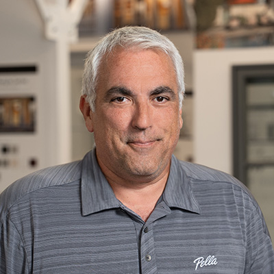 Tom Smith headshot