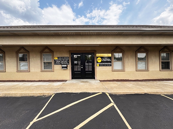 Exterior shot of Pella Canfield showroom in Ohio.