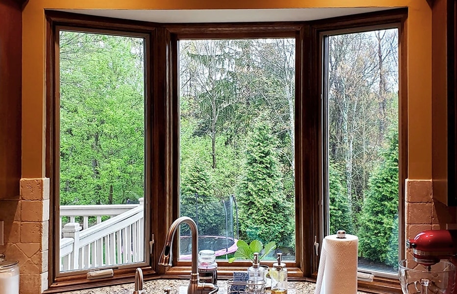 Newly installed Pella kitchen bay window in South Hills home.