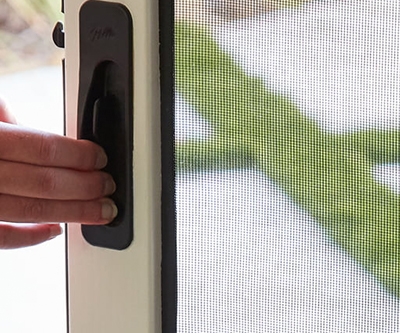 Patio Door Screens Features &amp; Options | Pella