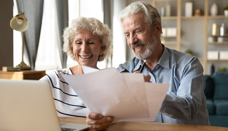 Statement Cycle Savvy Helps Avoid Service Charges