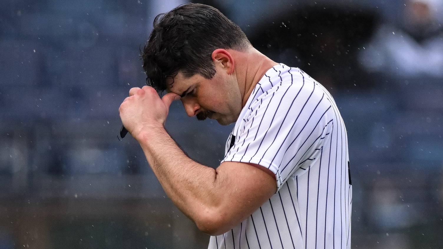 Yankees miss playoffs for first time since 2016 with windy 7-1