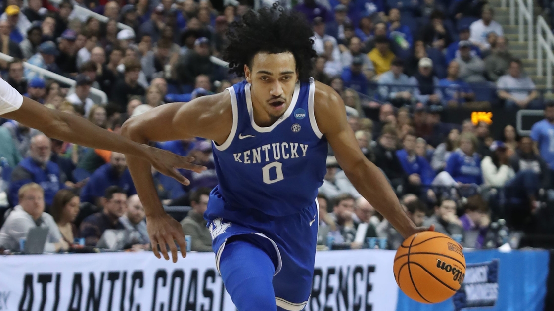 Knicks sign Kentucky forward Jacob Toppin to twoway deal
