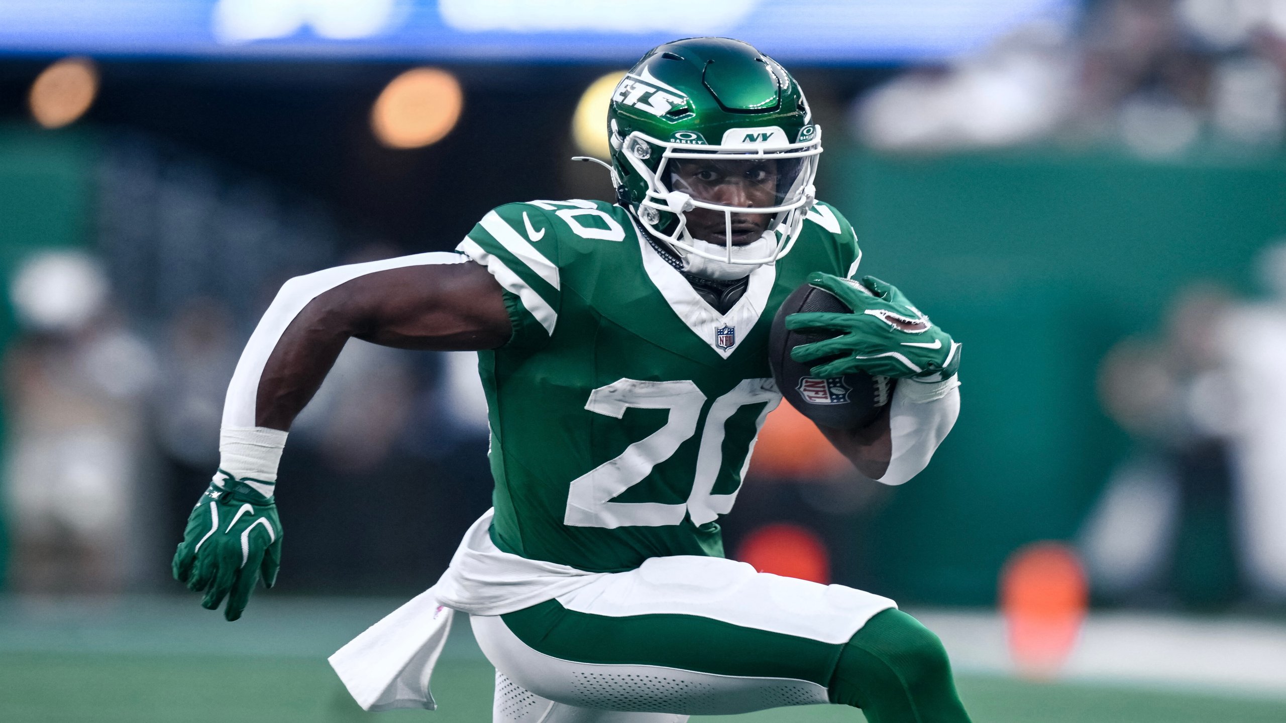 Jets Week 7 Injury Updates: Breece Hall questionable, Adonai Mitchell set to return