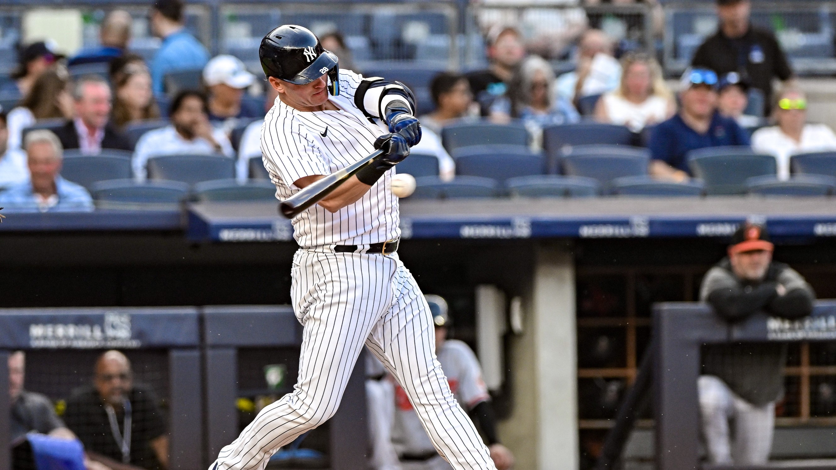 YANKEES: Hughes supported by two two-run HRs on Old Timers' Day