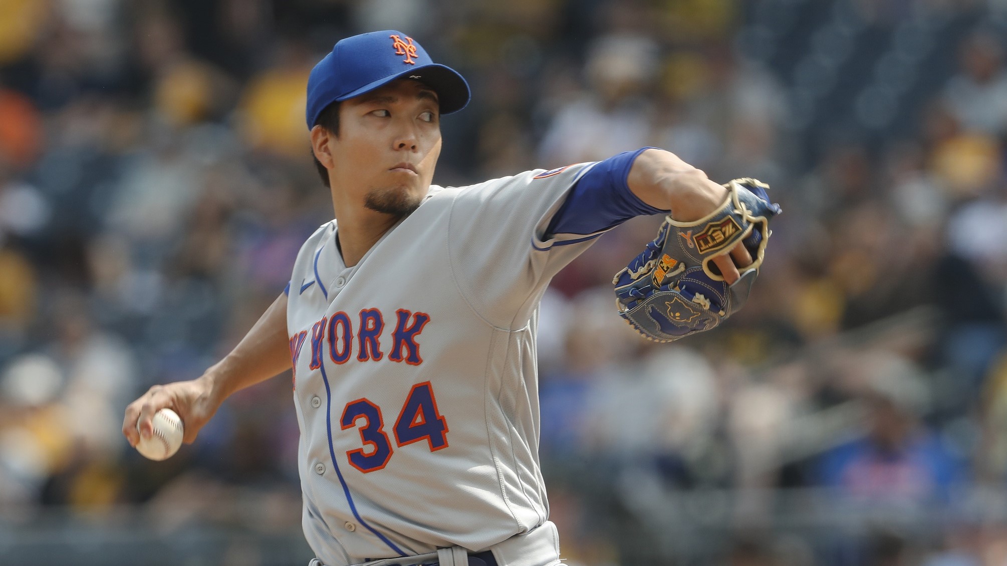 At first presser, Phillies are on Mets pitcher Kodai Senga's mind